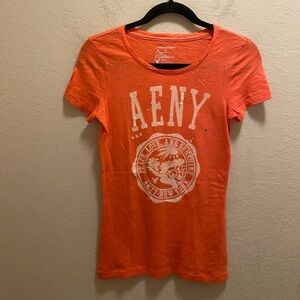 American Eagle Outfitters Coral Graphic T-Shirt Size M New Without Tag NEW